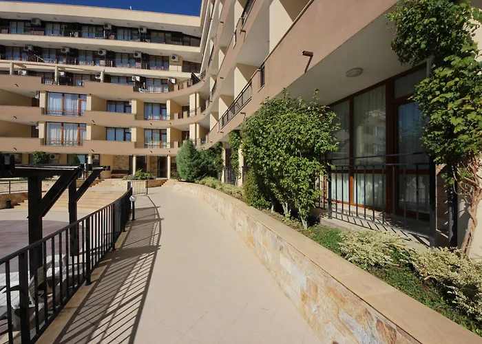 Menada Luxor Apartments