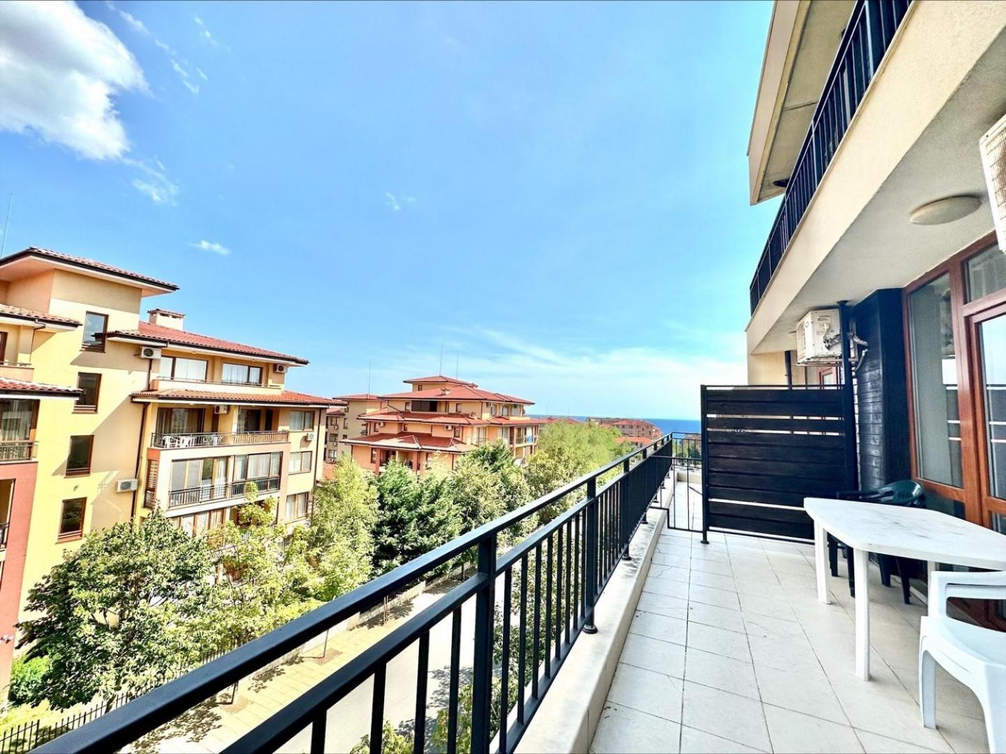 Menada Luxor Apartament Święty Włas
