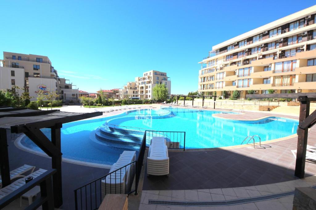 Menada Luxor